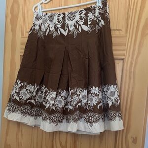 LOFT Brown and White Floral Skater Skirt